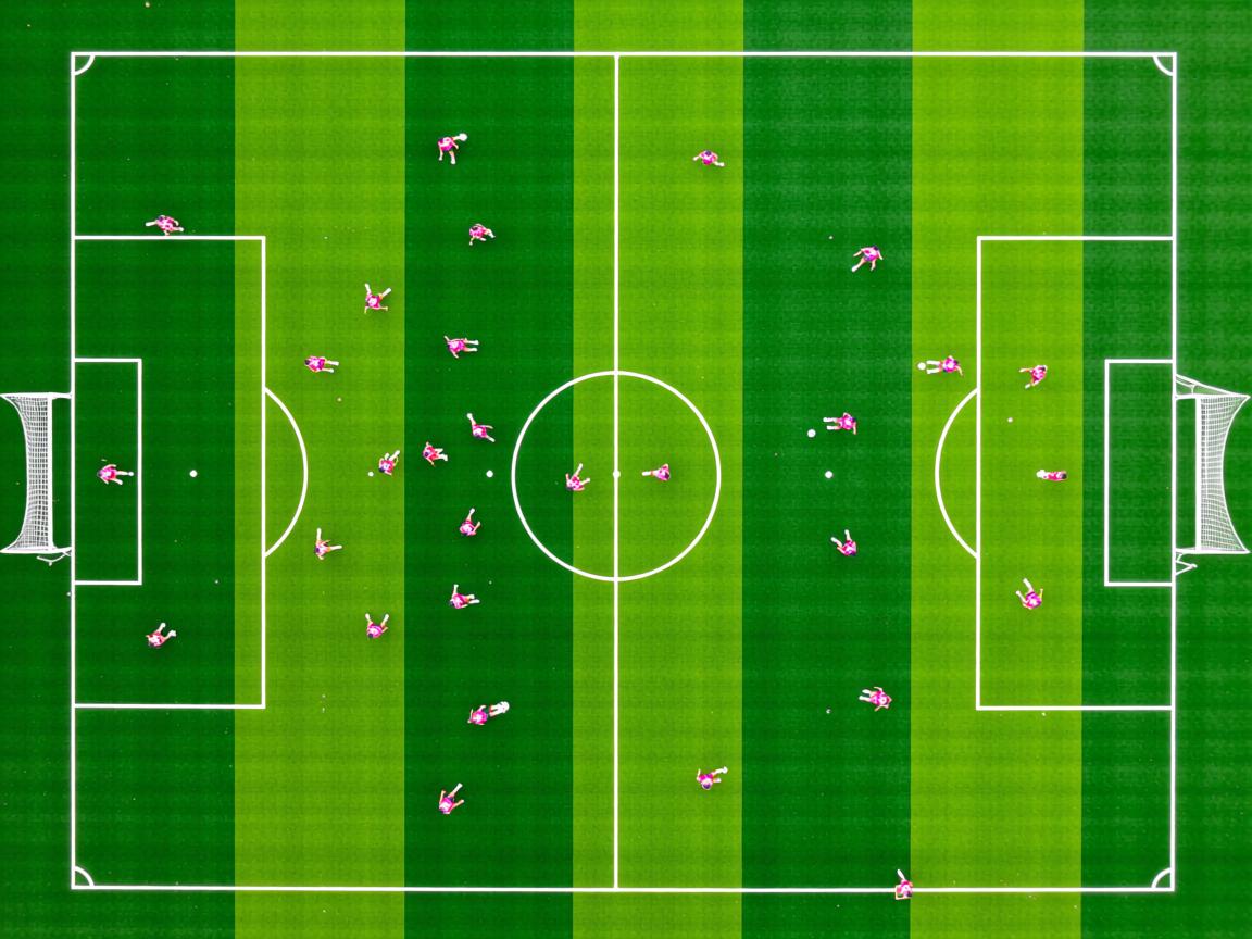 开云体育官网在线-LOL主播挑战职业赛场引发圈内热议，主播对战职业选手视频  第3张